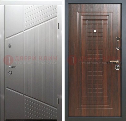 Серая металлическая дверь с панелями МДФ в квартиру ДМ-431 